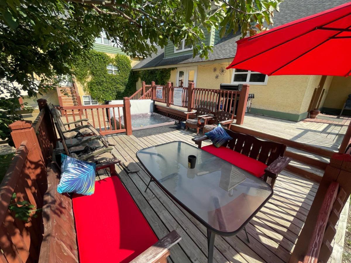 Blaeberry Valley Vacation Rentals Голден Экстерьер фото