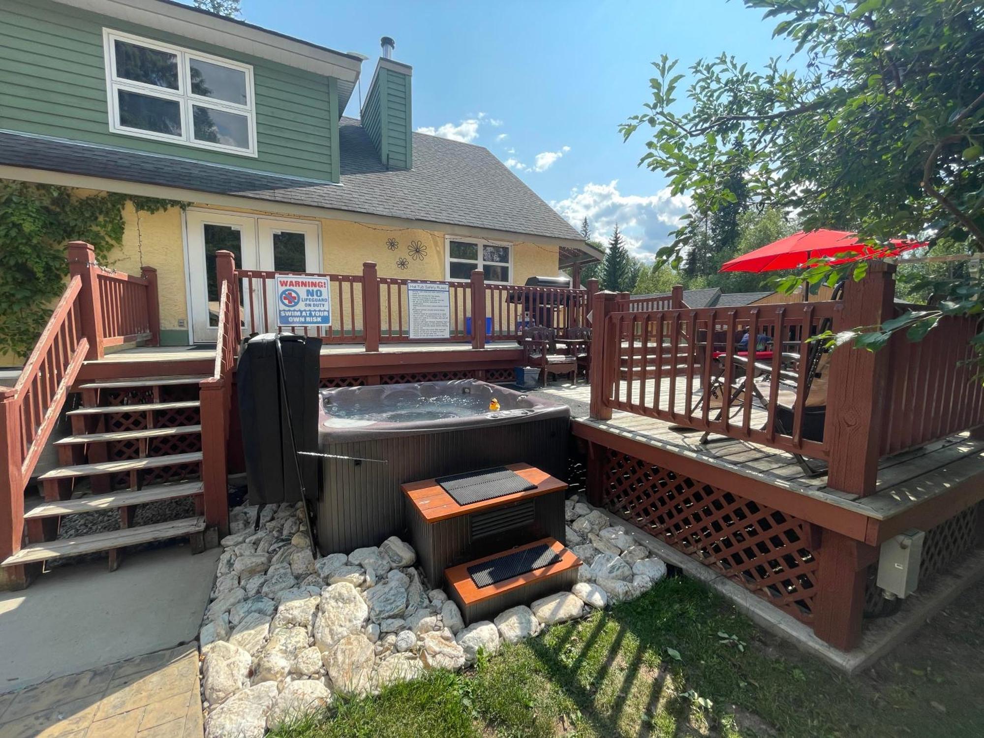 Blaeberry Valley Vacation Rentals Голден Экстерьер фото